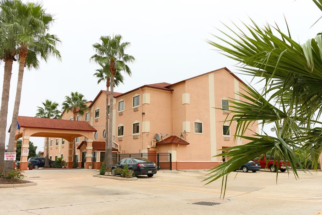 Americas Best Value Inn And Suites Houston Fm 1960 Exterior foto